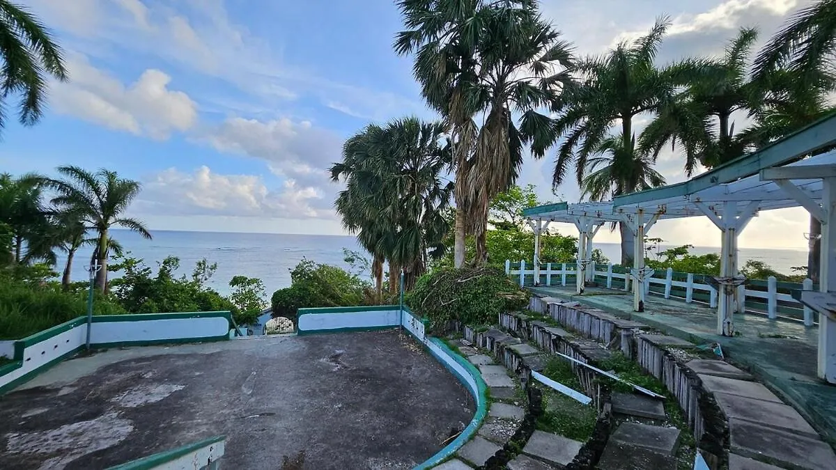 Private 2 Bedroom - Pool N Beach 205A 몬테고 베이